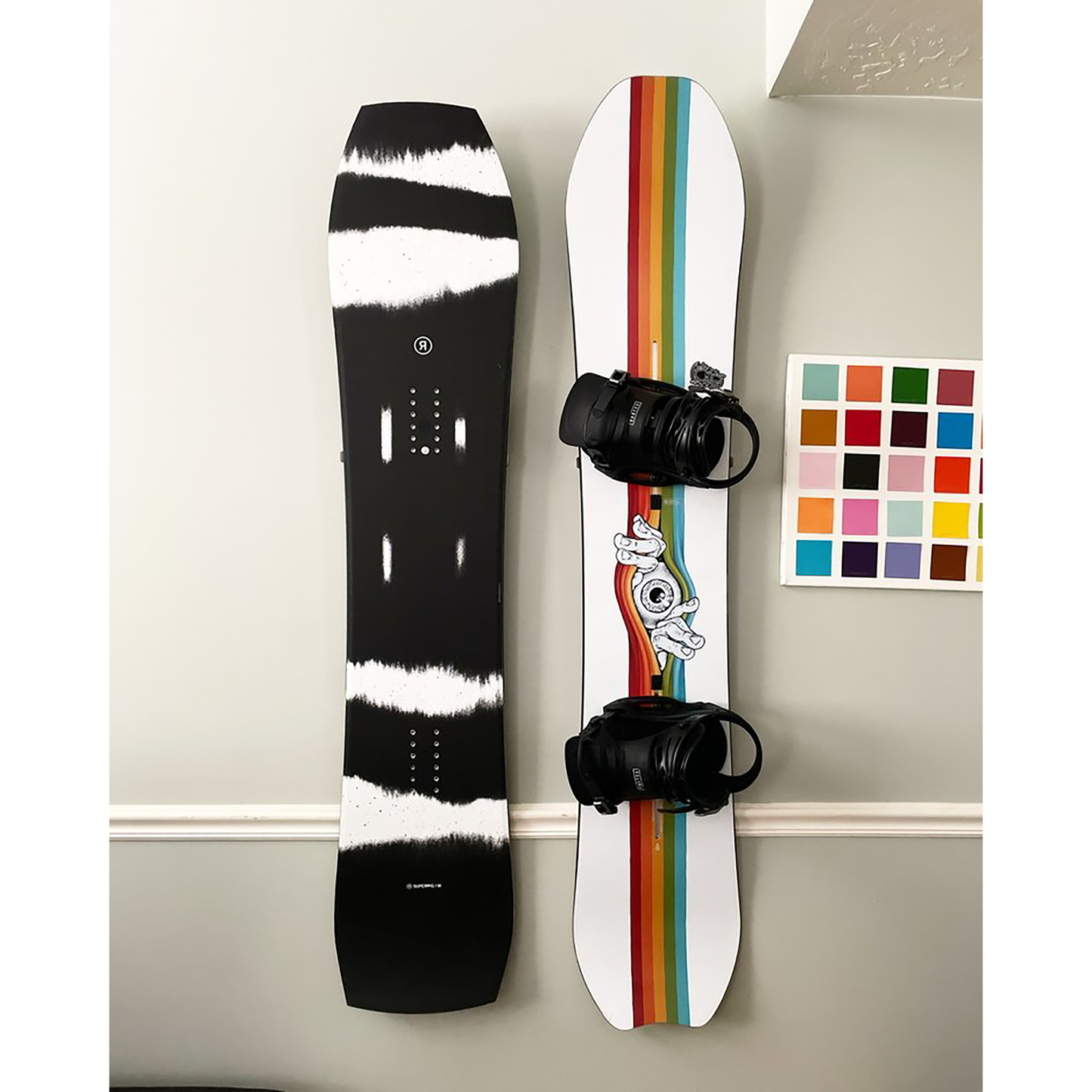 Hover. The Wall Mount Snowboard